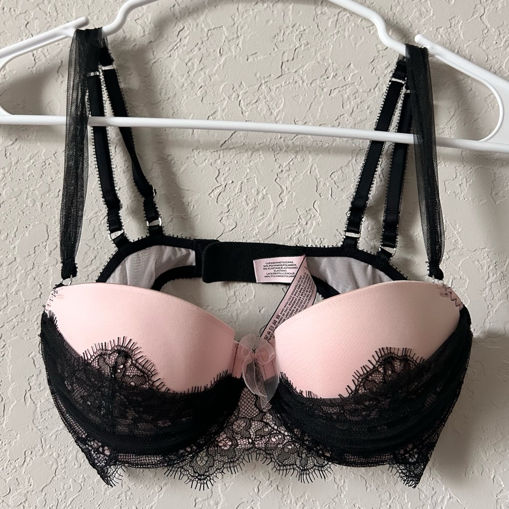 Victoria’s Secret Pink & Black Lace Dream Angels Balconet Push-Up Bra